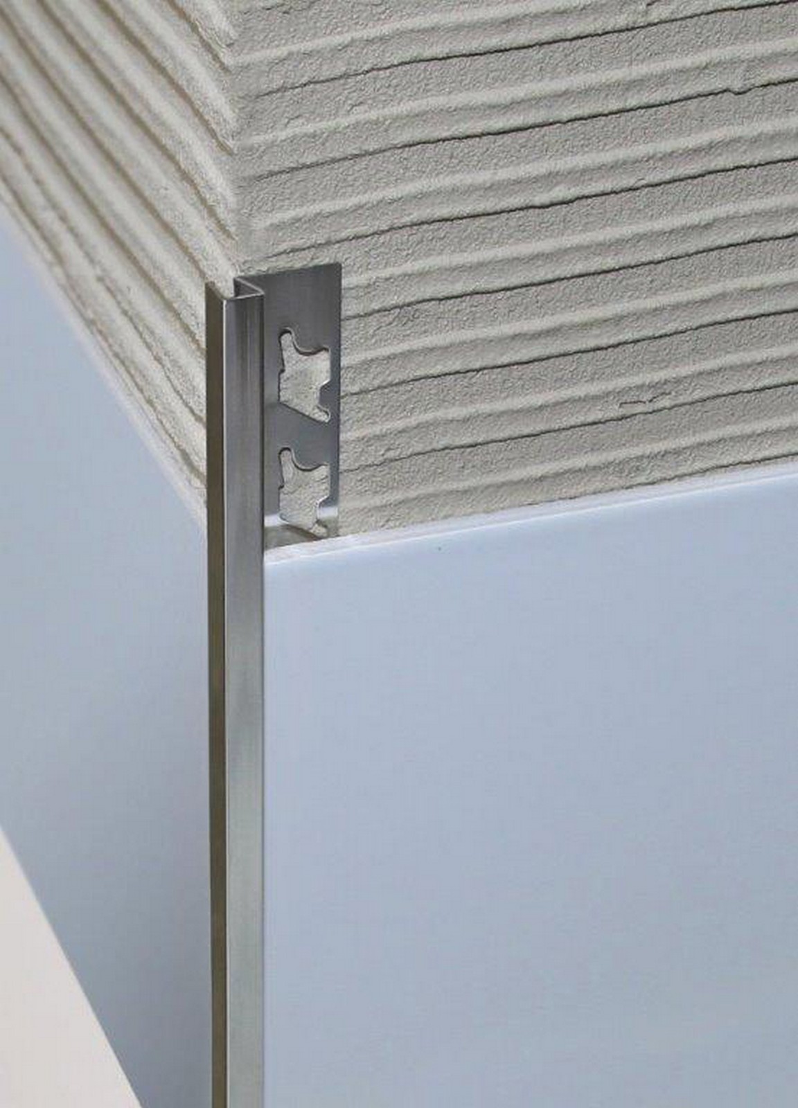 5PZ Profilo Chiuso Alusquare in Alluminio Satinato per Spigoli Finuture e Piastrelle H 12,5 MM CM 250 — rif. FERX.95360.STOCK 5PZ Profilo Chiuso Alusquare in Alluminio Satinato per Spigoli Finuture e Piastrelle H 12,5 MM CM 250 — rif. FERX.95360.STOCK