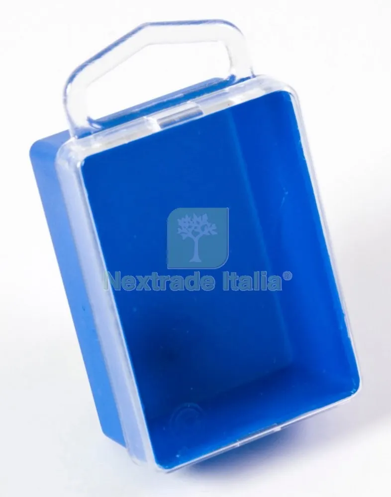 90PZ SCATOLA PLASTICA CM 50X30X70 H AZZURRA — Casalinghi e organizzazione — rif. FERX.15578 90PZ SCATOLA PLASTICA CM 50X30X70 H AZZURRA — Casalinghi e organizzazione — rif. FERX.15578