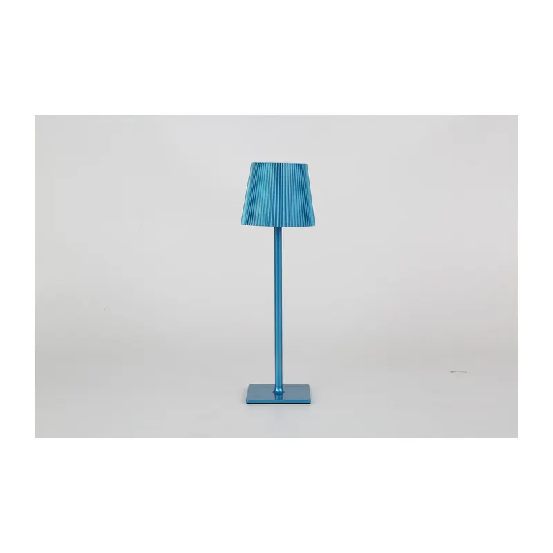 Lampada da Tavolo LED Ricaricablile Blu — Illuminazione — rif. FERX.503770 Lampada da Tavolo LED Ricaricablile Blu — Illuminazione — rif. FERX.503770
