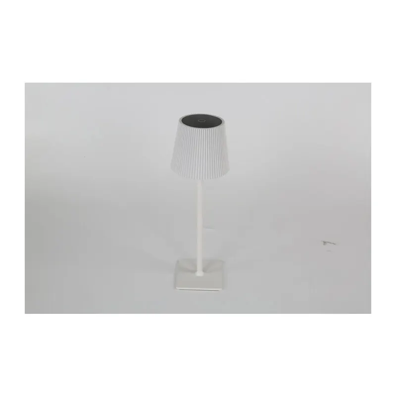 Lampada da Tavolo LED Ricaricablile Bianca — Illuminazione — rif. FERX.503771 Lampada da Tavolo LED Ricaricablile Bianca — Illuminazione — rif. FERX.503771