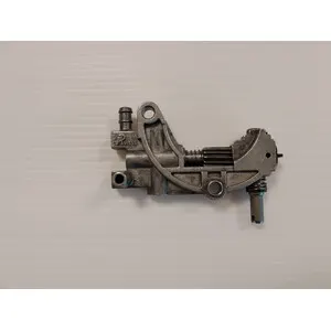 R POMPA OLIO PER MOTOSEGA 49,3CC TIMBERX-50P — Attrezzi da giardino a motore — rif. FERX.510843