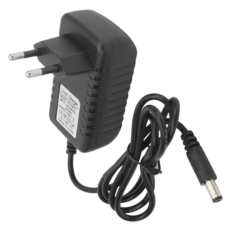 Carica Batteria per Potatore/Forbici in 110-240V / OUT 16,8V — Batterie e caricabatterie — rif. FERX.6089979NLM Carica Batteria per Potatore/Forbici in 110-240V / OUT 16,8V — Batterie e caricabatterie — rif. FERX.6089979NLM