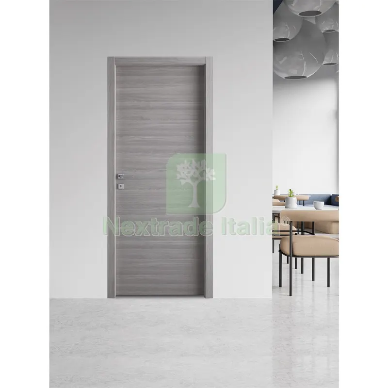 PORTA BATTENTE 'GINEVRA' cm 68 x 214 - colore bianco — Arredo — rif. FERX.1040800NLM PORTA BATTENTE 'GINEVRA' cm 68 x 214 - colore bianco — Arredo — rif. FERX.1040800NLM