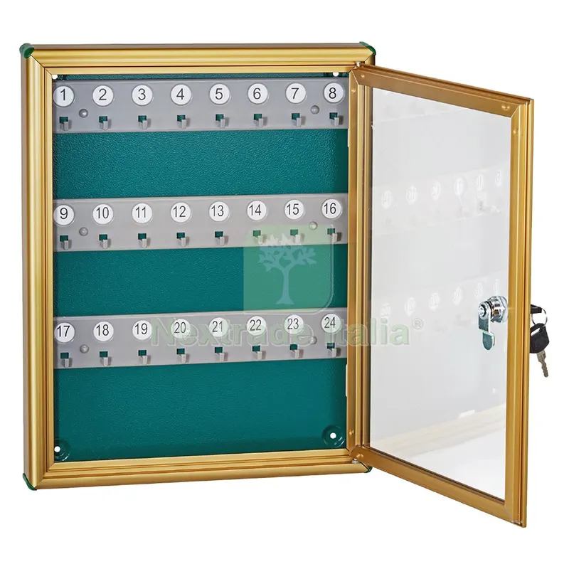 BACHECA PORTA CHIAVI cm 29 x 5 x h.37 - bronzo — Lucchetti e catene — rif. FERX.313108NLM BACHECA PORTA CHIAVI cm 29 x 5 x h.37 - bronzo — Lucchetti e catene — rif. FERX.313108NLM