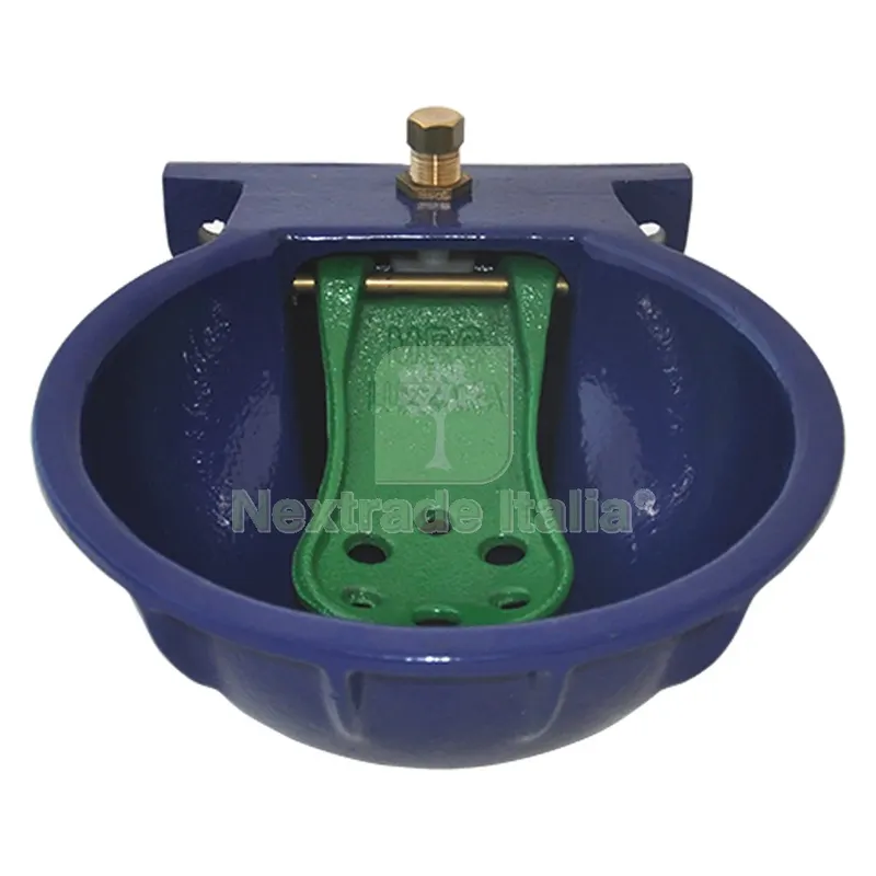 ABBEVERATOIO PER BOVINI cm 27 x 22,5 x H 12 — Mangimi e alimentazione — rif. FERX.605121NLM ABBEVERATOIO PER BOVINI cm 27 x 22,5 x H 12 — Mangimi e alimentazione — rif. FERX.605121NLM