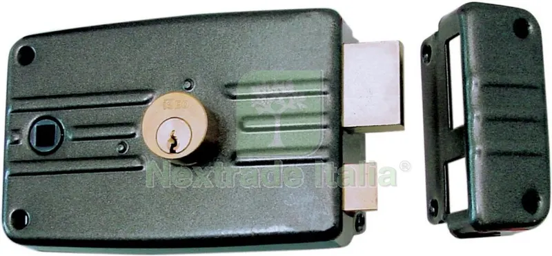 2PZ Serratura da Applicare con Catenaccio,quadro Maniglia 8MM Entrata 60MM — Lucchetti e catene — rif. FERX.10972