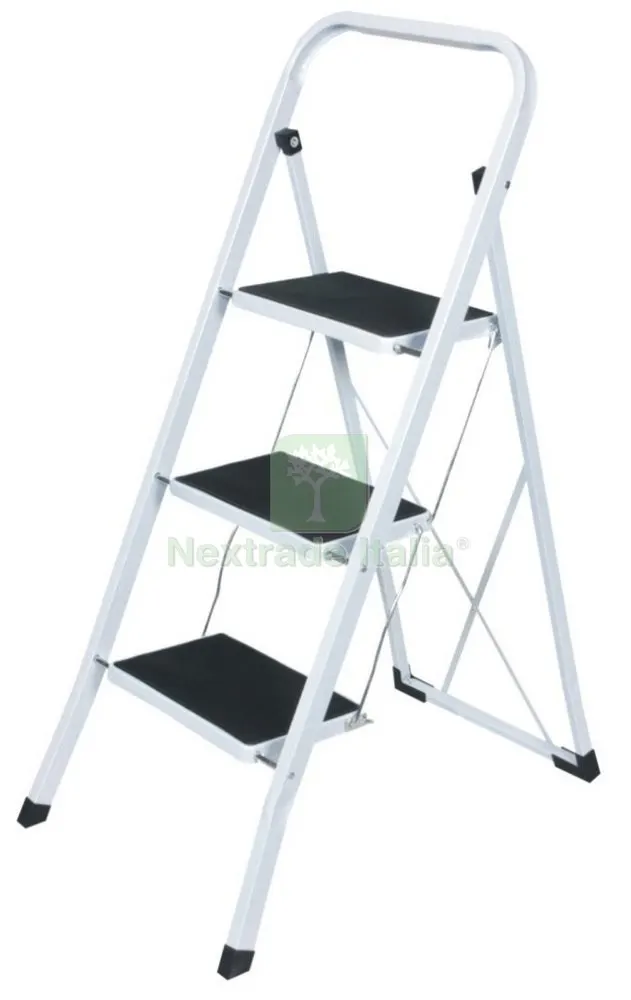 SGABELLO SALVASPAZIO IN ACCIAIO 3 GRADINI — Arredo — rif. FERX.11163 SGABELLO SALVASPAZIO IN ACCIAIO 3 GRADINI — Arredo — rif. FERX.11163