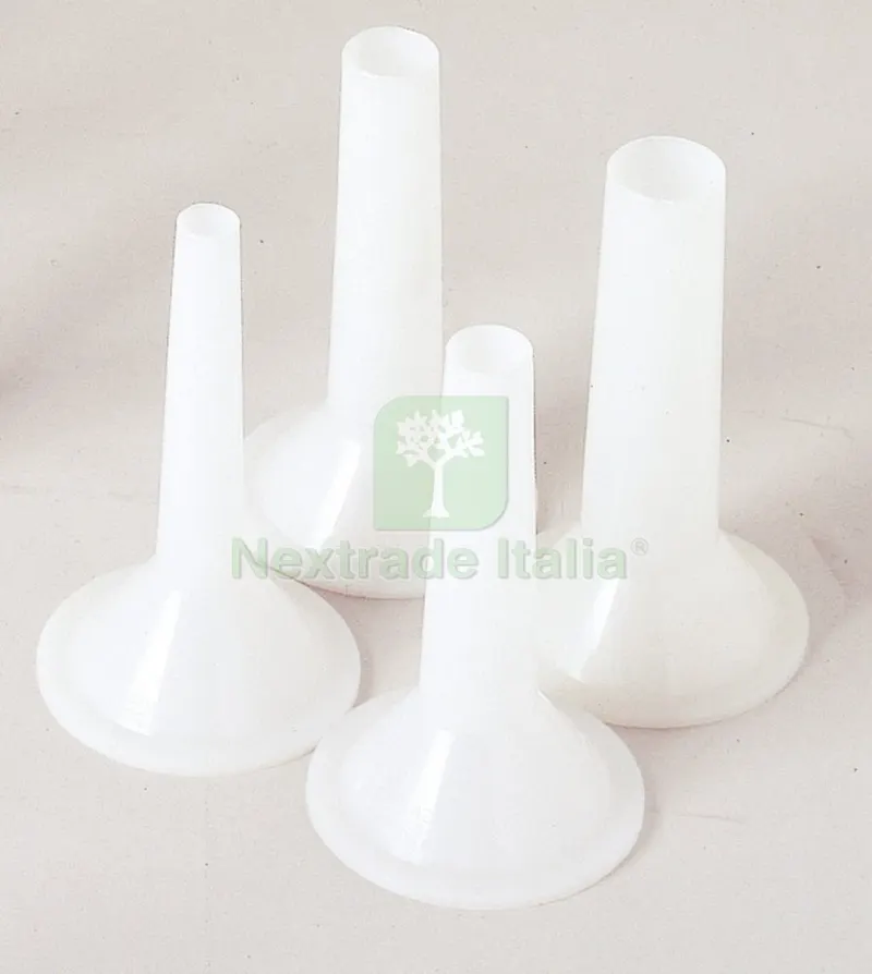 IMBUTO INSACCATORE DIAMETRO 25 PER TC12 — Casalinghi e organizzazione — rif. FERX.14873
