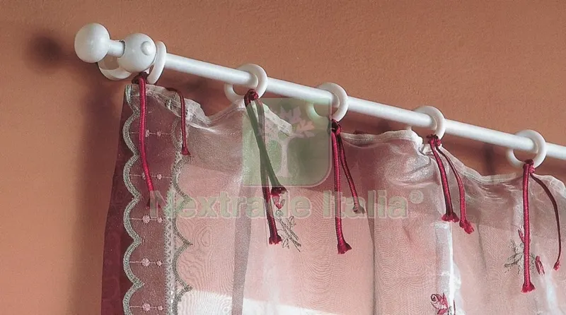 BASTONE A STRAPPO D 11 MM BIANCO 120 CM CON SUPPORTI — Casalinghi e organizzazione — rif. FERX.18150 BASTONE A STRAPPO D 11 MM BIANCO 120 CM CON SUPPORTI — Casalinghi e organizzazione — rif. FERX.18150