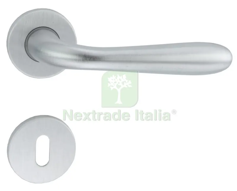 Maniglia Goccia con Rosetta Cromo Satinato — Maniglie e pomelli — rif. FERX.18571 Maniglia Goccia con Rosetta Cromo Satinato — Maniglie e pomelli — rif. FERX.18571