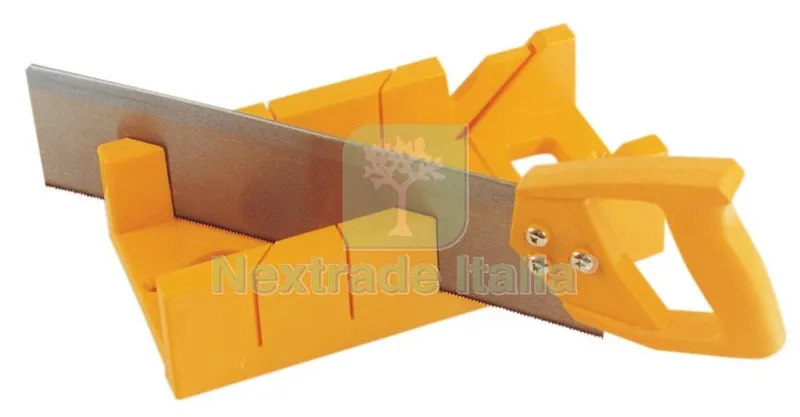 Tagliacornici con Segaccio CM. 30 31017 — Attrezzi da giardino — rif. FERX.19291 Tagliacornici con Segaccio CM. 30 31017 — Attrezzi da giardino — rif. FERX.19291