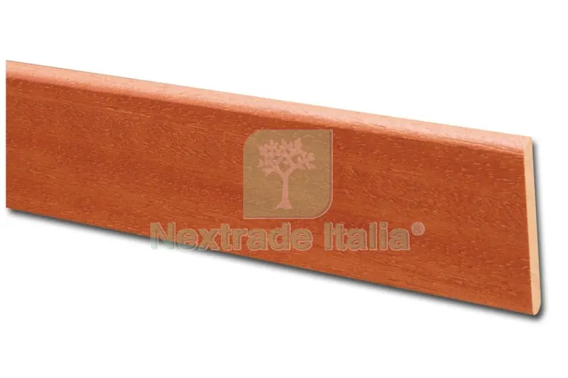 10PZ BATTISCOPA 70X7 MM LISCIO 245 CM CILIEGIO 60391 — Profili e angolari decorativi — rif. FERX.19543 10PZ BATTISCOPA 70X7 MM LISCIO 245 CM CILIEGIO 60391 — Profili e angolari decorativi — rif. FERX.19543