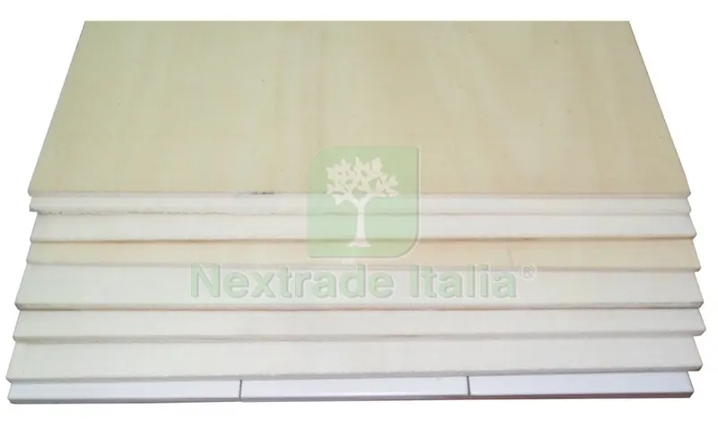 Compensato Pioppo MM. 4X 800X600 — Pannelli e tavole in legno — rif. FERX.19740 Compensato Pioppo MM. 4X 800X600 — Pannelli e tavole in legno — rif. FERX.19740