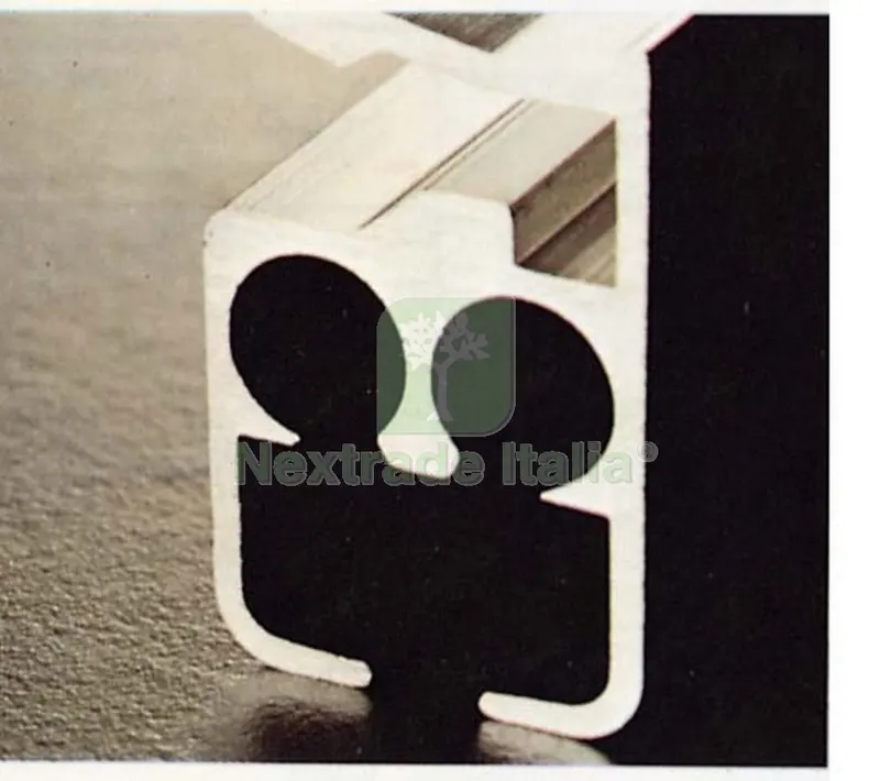 Profilo Confezione ST61 CM.240X25 — Isolanti e reti — rif. FERX.21825