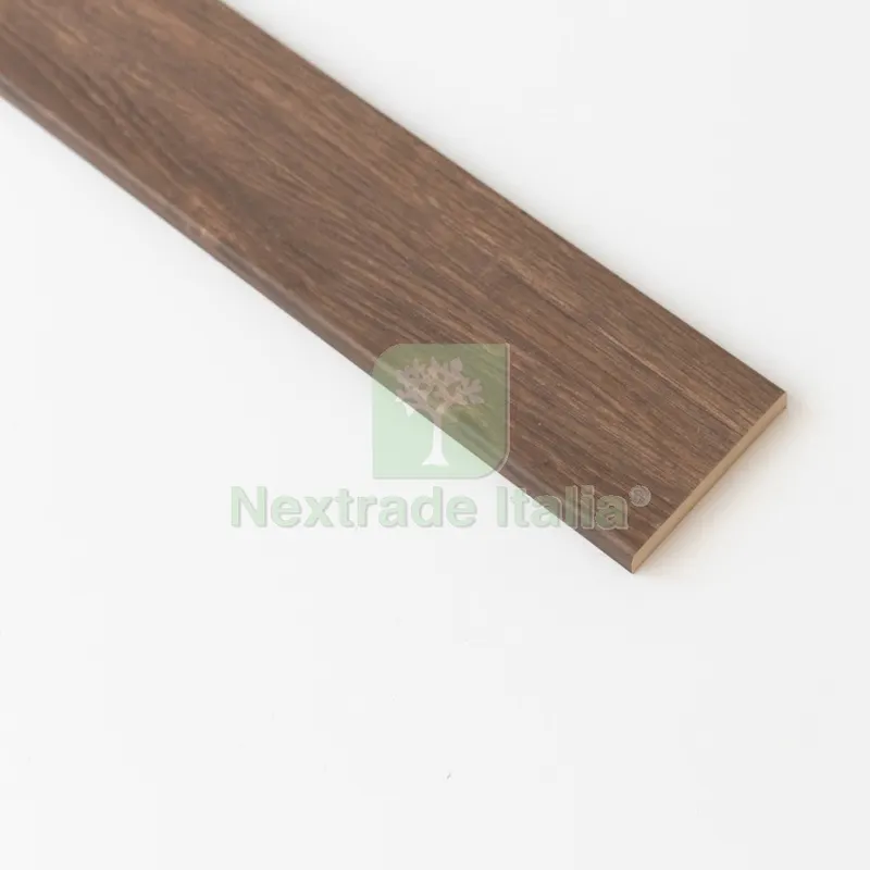 10PZ Coprifilo in MDF Noce Scuro R6 MM.10X70X2400 — Profili e angolari decorativi — rif. FERX.2266 10PZ Coprifilo in MDF Noce Scuro R6 MM.10X70X2400 — Profili e angolari decorativi — rif. FERX.2266