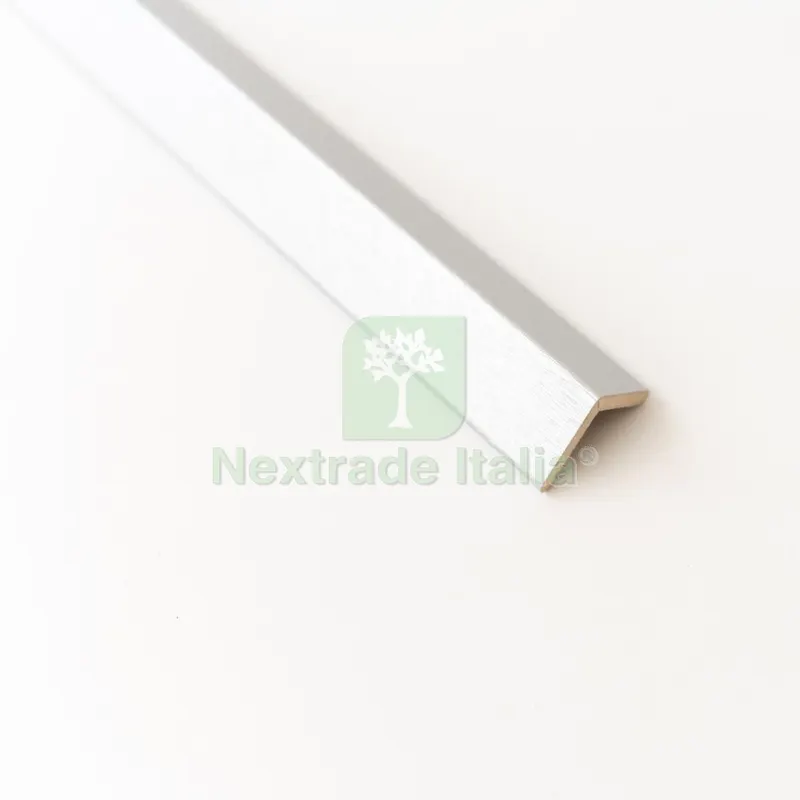 20PZ Paraspigolo 28X28 MDF 300 CM Alluminio — Isolanti e reti — rif. FERX.2330