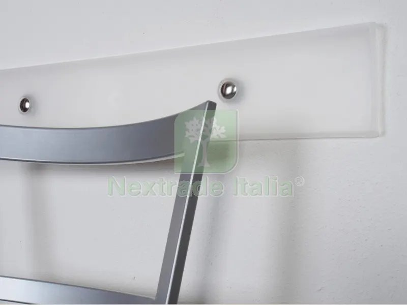 BATTISEDIE COLORE TRASPARENTE CM.60 — Misurazione e taglio manuale — rif. FERX.25274 BATTISEDIE COLORE TRASPARENTE CM.60 — Misurazione e taglio manuale — rif. FERX.25274