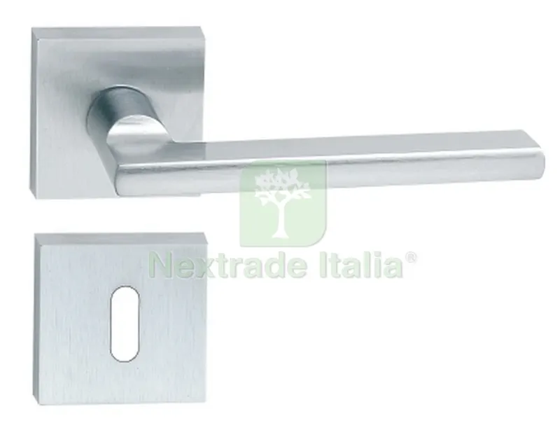 MANIGLIA "METRO FINITURA CROMO SATINATO — Maniglie e pomelli — rif. FERX.2541 MANIGLIA "METRO FINITURA CROMO SATINATO — Maniglie e pomelli — rif. FERX.2541