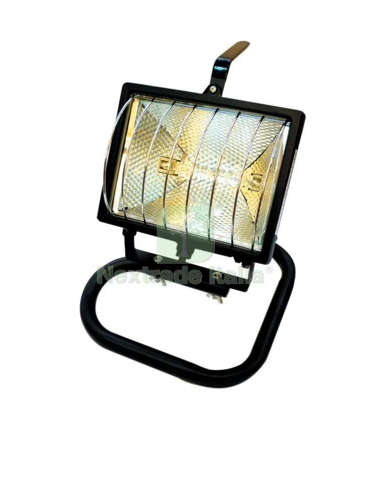 Proiettore Alogeno con Lampada 400W Supporto in Tubolare Nero — Illuminazione — rif. FERX.26937 Proiettore Alogeno con Lampada 400W Supporto in Tubolare Nero — Illuminazione — rif. FERX.26937