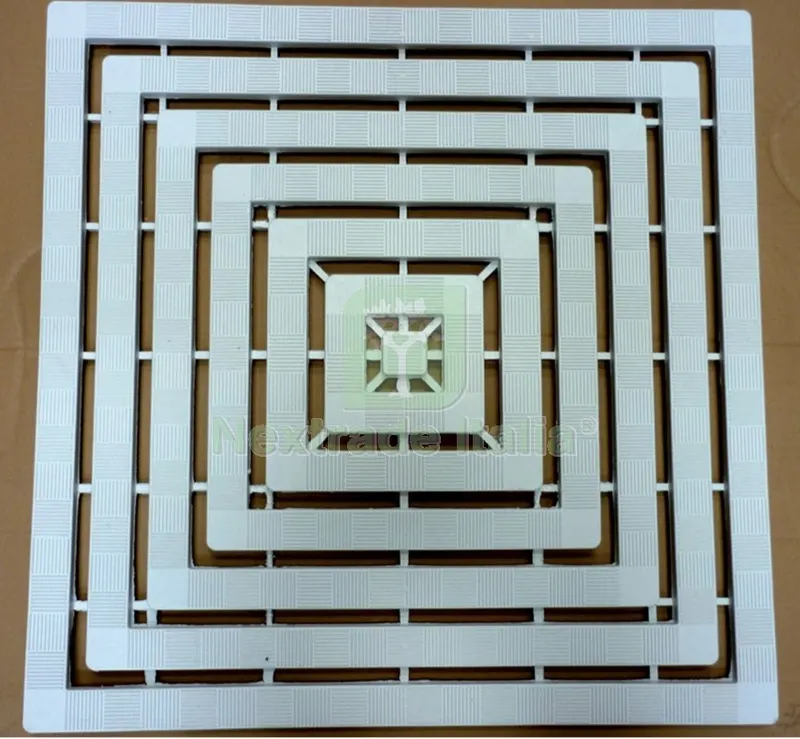 PEDANA DOCCIA IN PLASTICA 60X60 CM — Accessori bagno — rif. FERX.27889 PEDANA DOCCIA IN PLASTICA 60X60 CM — Accessori bagno — rif. FERX.27889