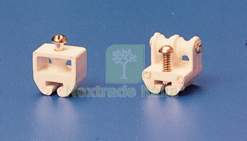 50COPPIE GIOCO CARRUCOLA IN PLASTICA 2 PZ — Casalinghi e organizzazione — rif. FERX.2949