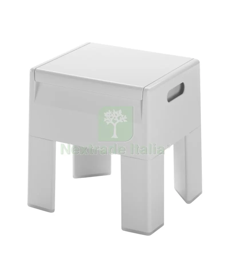 Gedy ART. 2073 Sgabello Bianco — Arredo — rif. FERX.3678 Gedy ART. 2073 Sgabello Bianco — Arredo — rif. FERX.3678