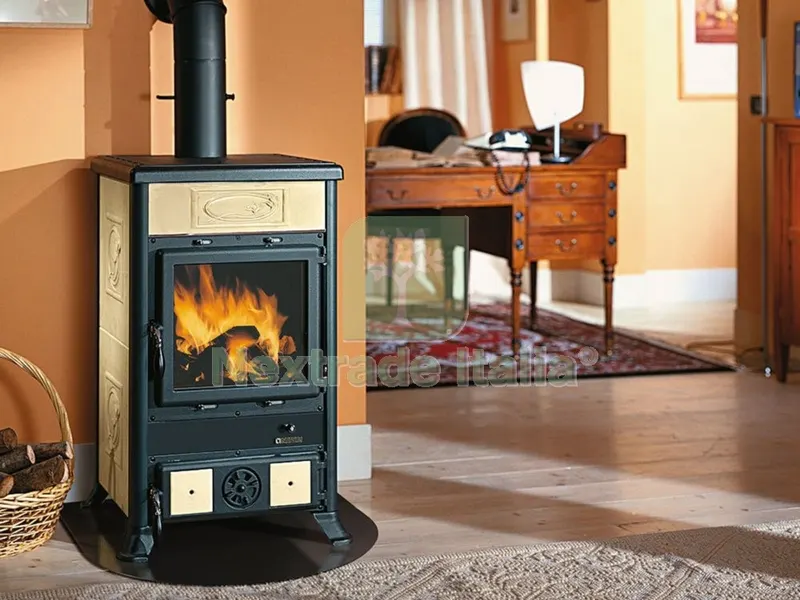 Stufa a Legna Ceramica Rossella R1 Liberty Panna — Stufe e camini — rif. FERX.37285 Stufa a Legna Ceramica Rossella R1 Liberty Panna — Stufe e camini — rif. FERX.37285