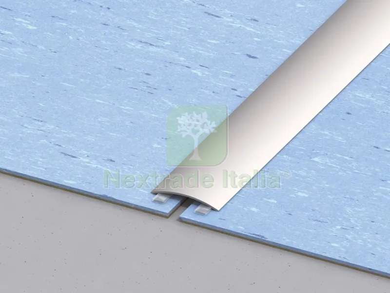 COPRISOGLIA ALLUMINIO ARGENTO ADESIVO 90 CM — Adesivi e sigillanti — rif. FERX.39644