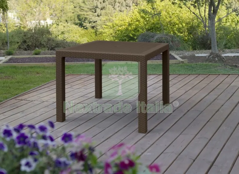 Keter Tavolo in Resina Polirattan "melody 94" CM 94X94X74H Marrone — Casalinghi e organizzazione — rif. FERX.4806
