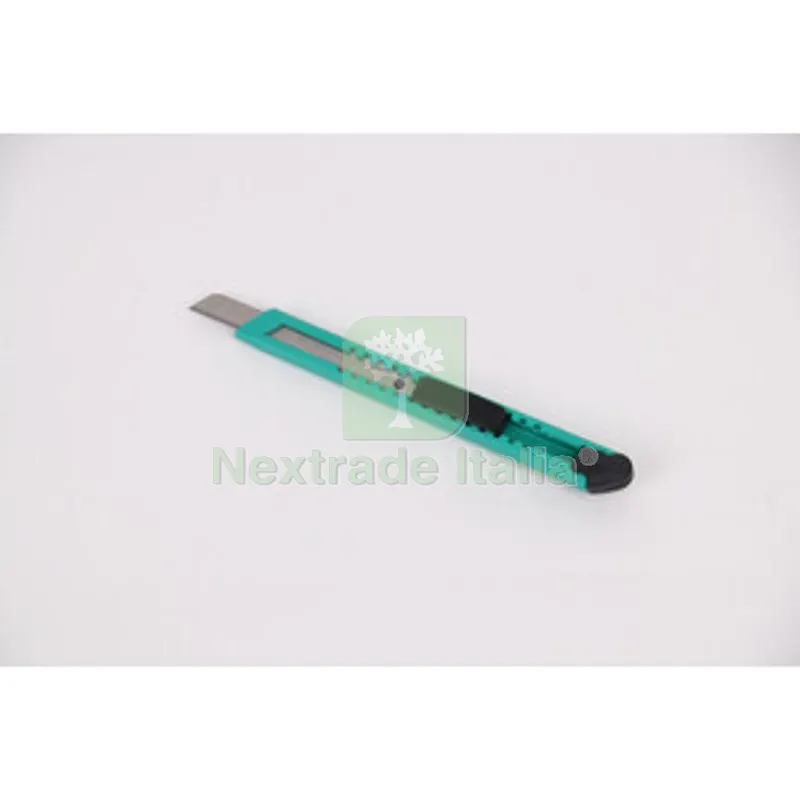 24PZ C CUTTER ABS LAMA A SPEZZARE EASY KNIFE 9 — Misurazione e taglio manuale — rif. FERX.508793 24PZ C CUTTER ABS LAMA A SPEZZARE EASY KNIFE 9 — Misurazione e taglio manuale — rif. FERX.508793