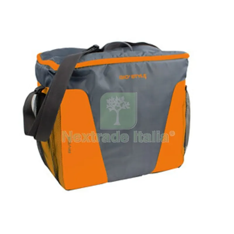 Borsa Termica River Messenger Arancio 21 L — Borracce e bottiglie — rif. FERX.509582 Borsa Termica River Messenger Arancio 21 L — Borracce e bottiglie — rif. FERX.509582