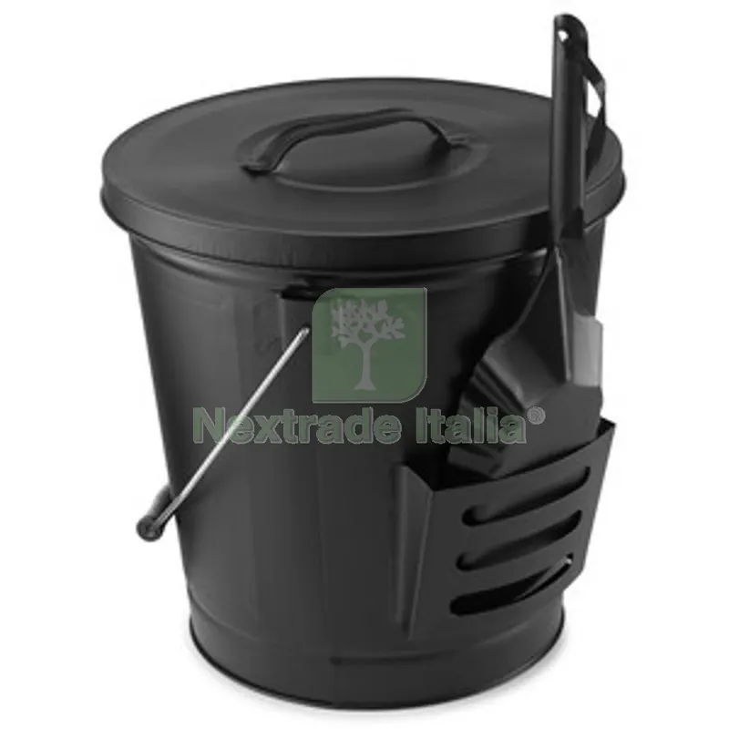 C Secchio Raccoglicenere C/Coperchio e Pala Nero — Casalinghi e organizzazione — rif. FERX.509970 C Secchio Raccoglicenere C/Coperchio e Pala Nero — Casalinghi e organizzazione — rif. FERX.509970