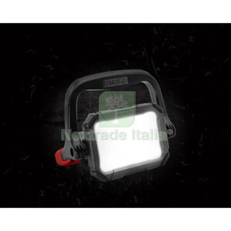 Proiettore LED Strike Advanced Batt RIC 30W 5700K — Illuminazione — rif. FERX.511983 Proiettore LED Strike Advanced Batt RIC 30W 5700K — Illuminazione — rif. FERX.511983