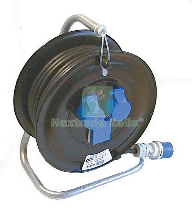 FME ART. 14.622 AVV. ML30 2PRESE CE 220V+1 Bipasso Schuko — Illuminazione — rif. FERX.56290