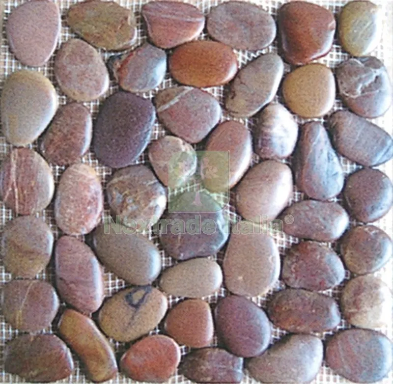 11PZ Pavimento in Ciottoli CM.30X30 Rosso — Pannelli e tavole in legno — rif. FERX.57431