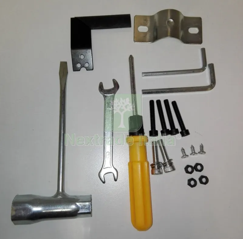 DECESPUGLIATORE J-SKY 32,5C(KIT ACCESSORI) — Attrezzi da giardino a motore — rif. FERX.602138