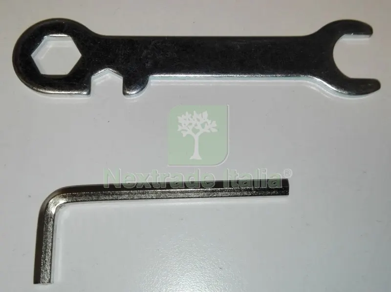 Decespugliatore QT6082-(KIT Chiavi) — Attrezzi da giardino a motore — rif. FERX.602214