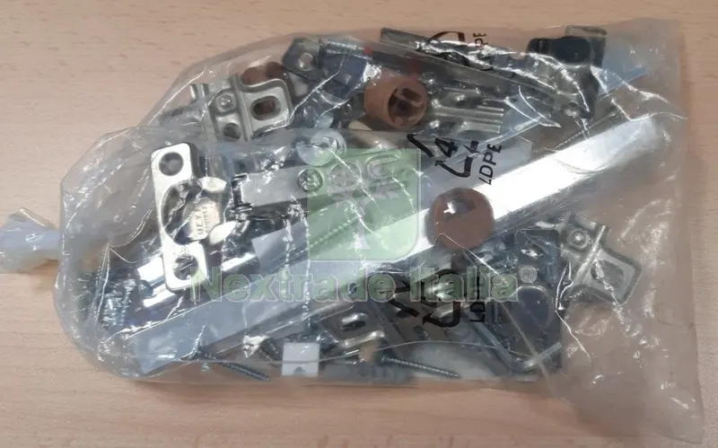Accessori Montaggio x Kit Colonna Bagno Aruba 2ANTE CM.30X25X150 — Accessori bagno — rif. FERX.602957 Accessori Montaggio x Kit Colonna Bagno Aruba 2ANTE CM.30X25X150 — Accessori bagno — rif. FERX.602957