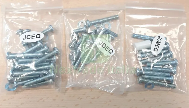 Accessori Montaggio x Salotto PZ.4 Oregon Bianco — Viti — rif. FERX.602982 Accessori Montaggio x Salotto PZ.4 Oregon Bianco — Viti — rif. FERX.602982