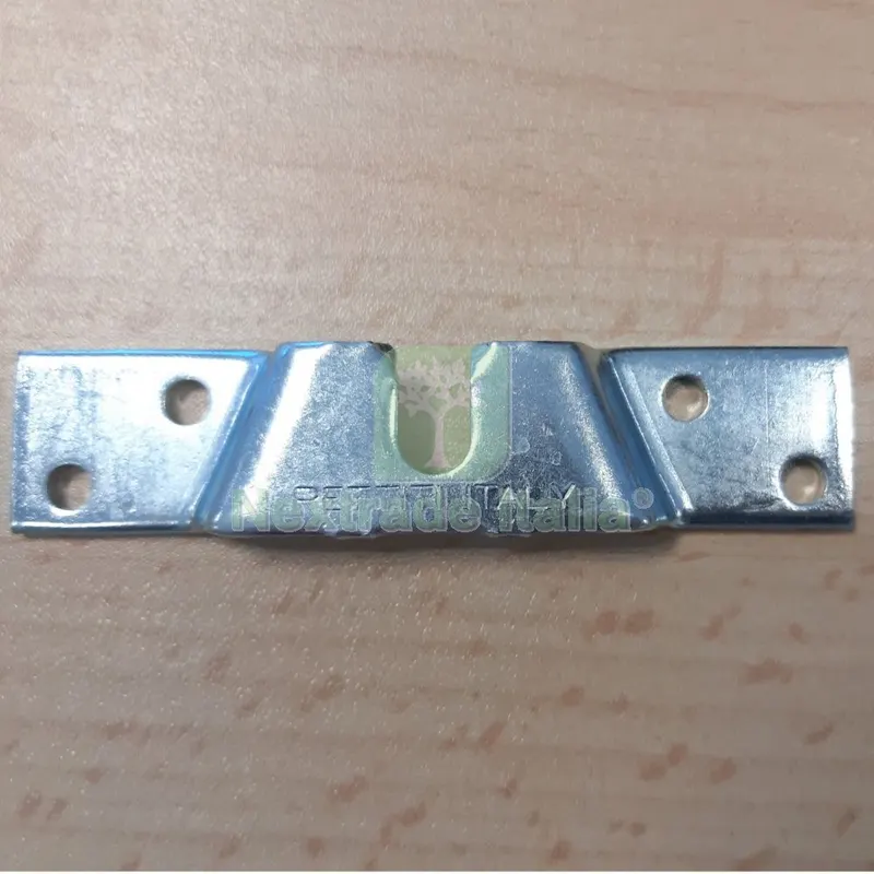 Staffa per Guide in Alluminio per Porte Scorrevoli CM.151/180 — Ferramenta per legno e mobili — rif. FERX.603108 Staffa per Guide in Alluminio per Porte Scorrevoli CM.151/180 — Ferramenta per legno e mobili — rif. FERX.603108