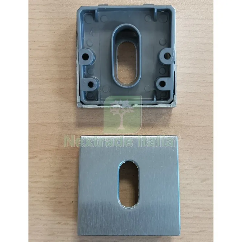 Bocchetta Chiave per Maniglia Asti con Rosetta Quadra MM.45 Cromo Satinato — Maniglie e pomelli — rif. FERX.603356