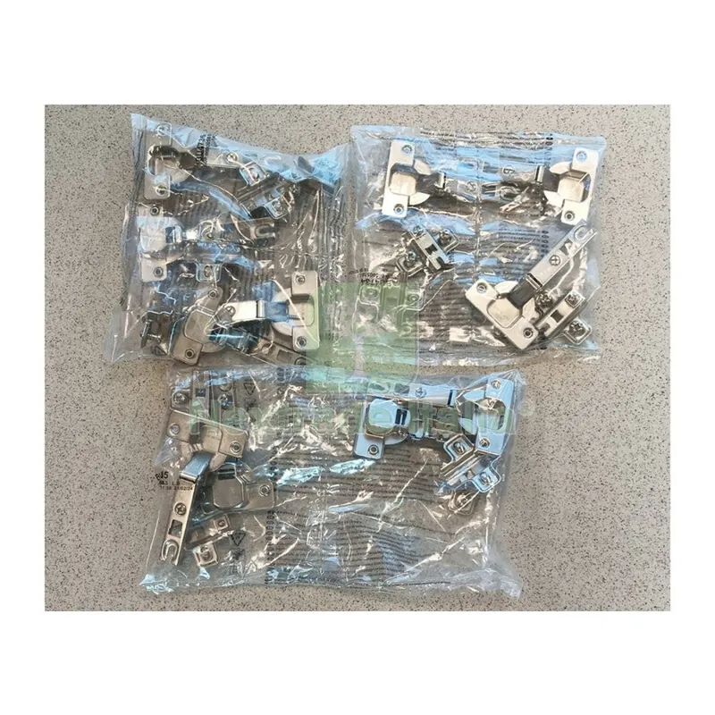 ZZ-Busta Cerniere x Kit Armadio 3 Ante + 2 Cassetti 119,5X46,5X184,5 — Cerniere e cardini — rif. FERX.603874 ZZ-Busta Cerniere x Kit Armadio 3 Ante + 2 Cassetti 119,5X46,5X184,5 — Cerniere e cardini — rif. FERX.603874