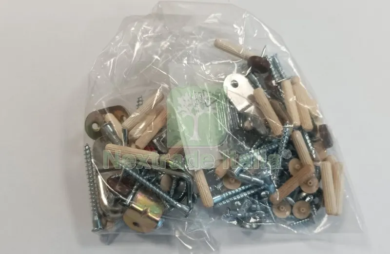 R Kit Montaggio x Kit Armadio 3 Ante + 4 Cassetti 135X52X200H Rovere — Arredo — rif. FERX.604003 R Kit Montaggio x Kit Armadio 3 Ante + 4 Cassetti 135X52X200H Rovere — Arredo — rif. FERX.604003
