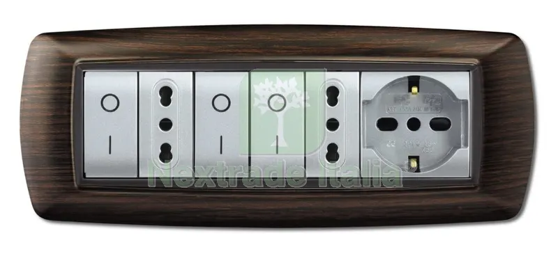 PLACCA LIFE MOD. LIVING PLASTICA WENGE' 7 POSTI — Interruttori e prese — rif. FERX.6493