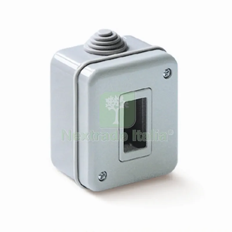 CASSETTA DA PARETE X INTERNA TONDO 1P IP40 — Casalinghi e organizzazione — rif. FERX.84005 CASSETTA DA PARETE X INTERNA TONDO 1P IP40 — Casalinghi e organizzazione — rif. FERX.84005