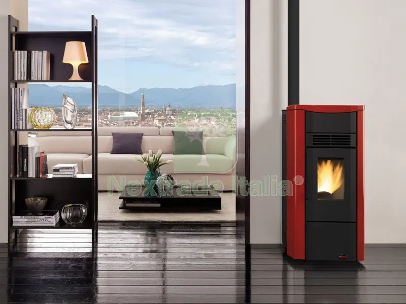 Stufa Pellet 9,2 KW Giusy Plus EVO2.0 Canalizzata Bordeux — Stufe e camini — rif. FERX.88951 Stufa Pellet 9,2 KW Giusy Plus EVO2.0 Canalizzata Bordeux — Stufe e camini — rif. FERX.88951