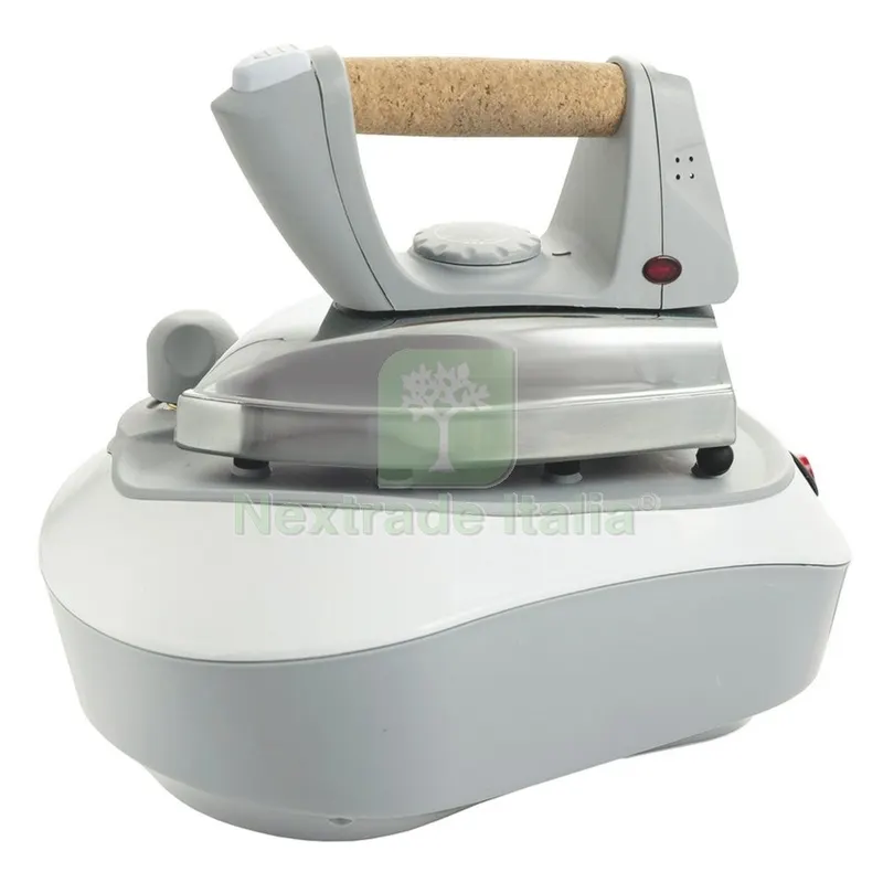 Ferro da Stiro con Caldaia 2000W — Caldaie e radiatori — rif. FERX.92259