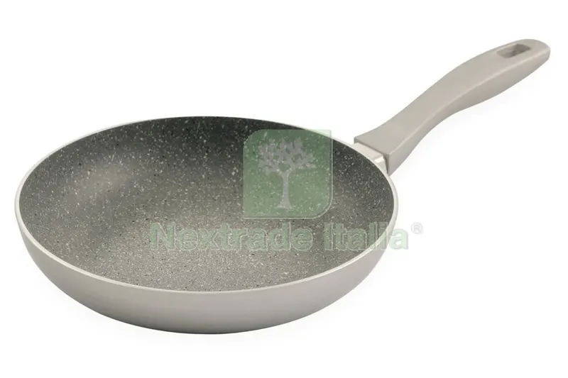 Padella Antiaderente CM 24 — Cucina e coltelleria — rif. FERX.93137 Padella Antiaderente CM 24 — Cucina e coltelleria — rif. FERX.93137