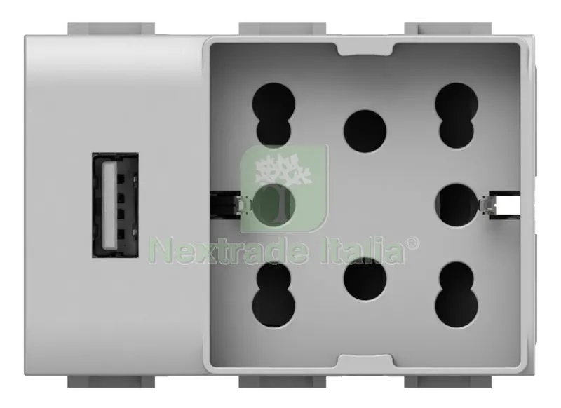 Presa Unika USB Universale Matix — Interruttori e prese — rif. FERX.93232