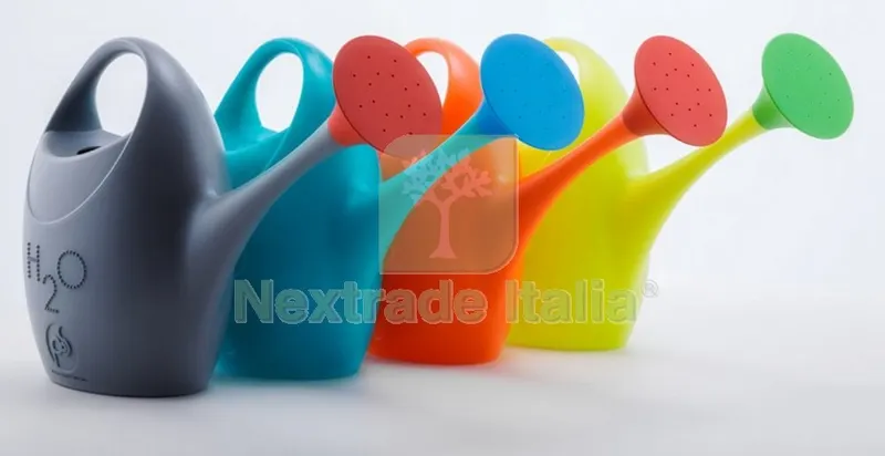 6PZ INNAFFIATOIO PLASTICA LT. 3,5 MOD. H2O — Irrigazione — rif. FERX.94090 6PZ INNAFFIATOIO PLASTICA LT. 3,5 MOD. H2O — Irrigazione — rif. FERX.94090